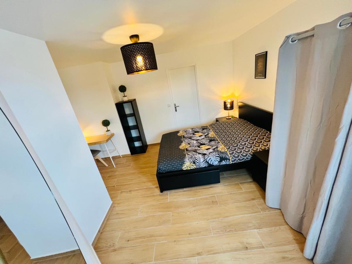 Appartement Luxueux Et Cosy Cergy Εξωτερικό φωτογραφία